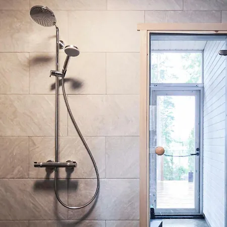 Niemi-kapee Sammal - Modern By The Naesijaervi Apartament